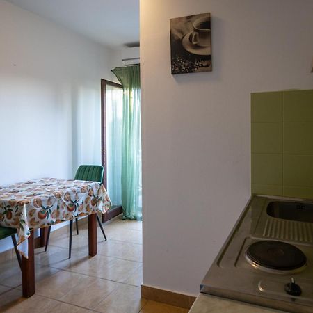 Apartments Gaja Green Ap Sveti Filip i Jakov Luaran gambar