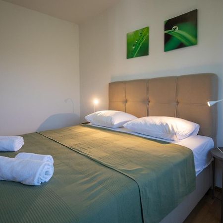 Apartments Gaja Green Ap Sveti Filip i Jakov Luaran gambar